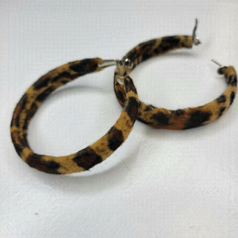 Animal Print Fuzzy Round Earrings